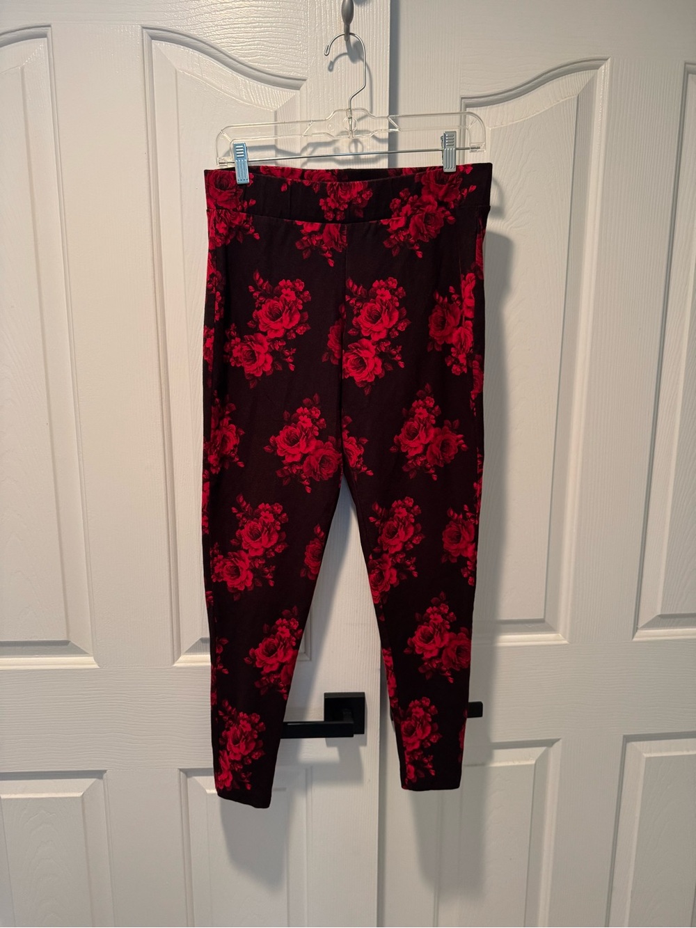 Torrid Black Leggings with Red Floral Print